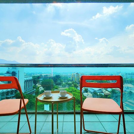 Kinta Riverfront Apartment, Jalan Lim Bo Seng Ипох Екстериор снимка